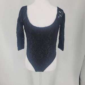 Victoria's Secret Gold Crown Label Black Lace Bodysuit 3/4 Sleeve Size Large